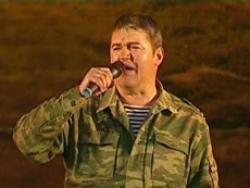 Höre dir das Song Валерий Петряев Ровесник online aus der Wiedergabeliste Militärlieder kostenlos.