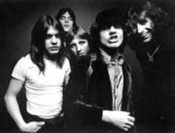 Höre dir das Song AC/DC Highway to hell online aus der Wiedergabeliste Rock-Hits kostenlos.
