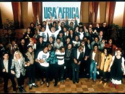 Höre dir das Song USA For Africa We Are The World online aus der Wiedergabeliste Beste Rockballaden der 70er und 80er kostenlos.
