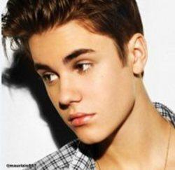 Höre dir das Song Justin Bieber Mistletoe online aus der Wiedergabeliste Weihnachtslieder kostenlos.
