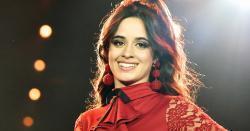 Höre dir das Song Camila Cabello Crying In The Club online aus der Wiedergabeliste Beste Lieder 2017 kostenlos.