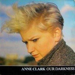 Neben Liedern von Antichrisis kannst du dir kostenlos online Songs von Anne Clark hören.