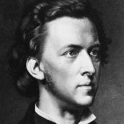 Neben Liedern von Pentagon kannst du dir kostenlos online Songs von Frederic Chopin hören.