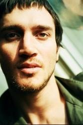 John Frusciante My Smile Is A Rifle kostenlos online hören.