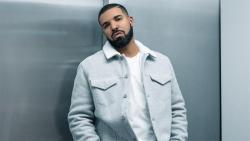 Neben Liedern von London Grammar kannst du dir kostenlos online Songs von Drake hören.