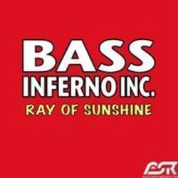 Neben Liedern von Chris Tomlin kannst du dir kostenlos online Songs von Bass Inferno Inc hören.