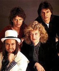 Slade Wild nights 1989 kostenlos online hören.