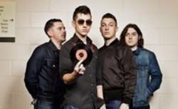 Neben Liedern von Nonpoint kannst du dir kostenlos online Songs von Arctic Monkeys hören.