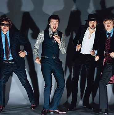 Kasabian Are You Looking for Action kostenlos online hören.