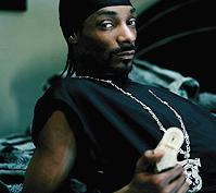 Snoop Dogg Drop it like its hot kostenlos online hören.
